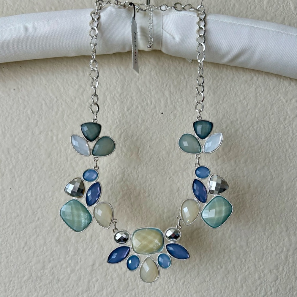 Faux Stone Neckace Cream Blue Green Silver Collar Lobster Clasp Style & Co NWT - Picture 2 of 10